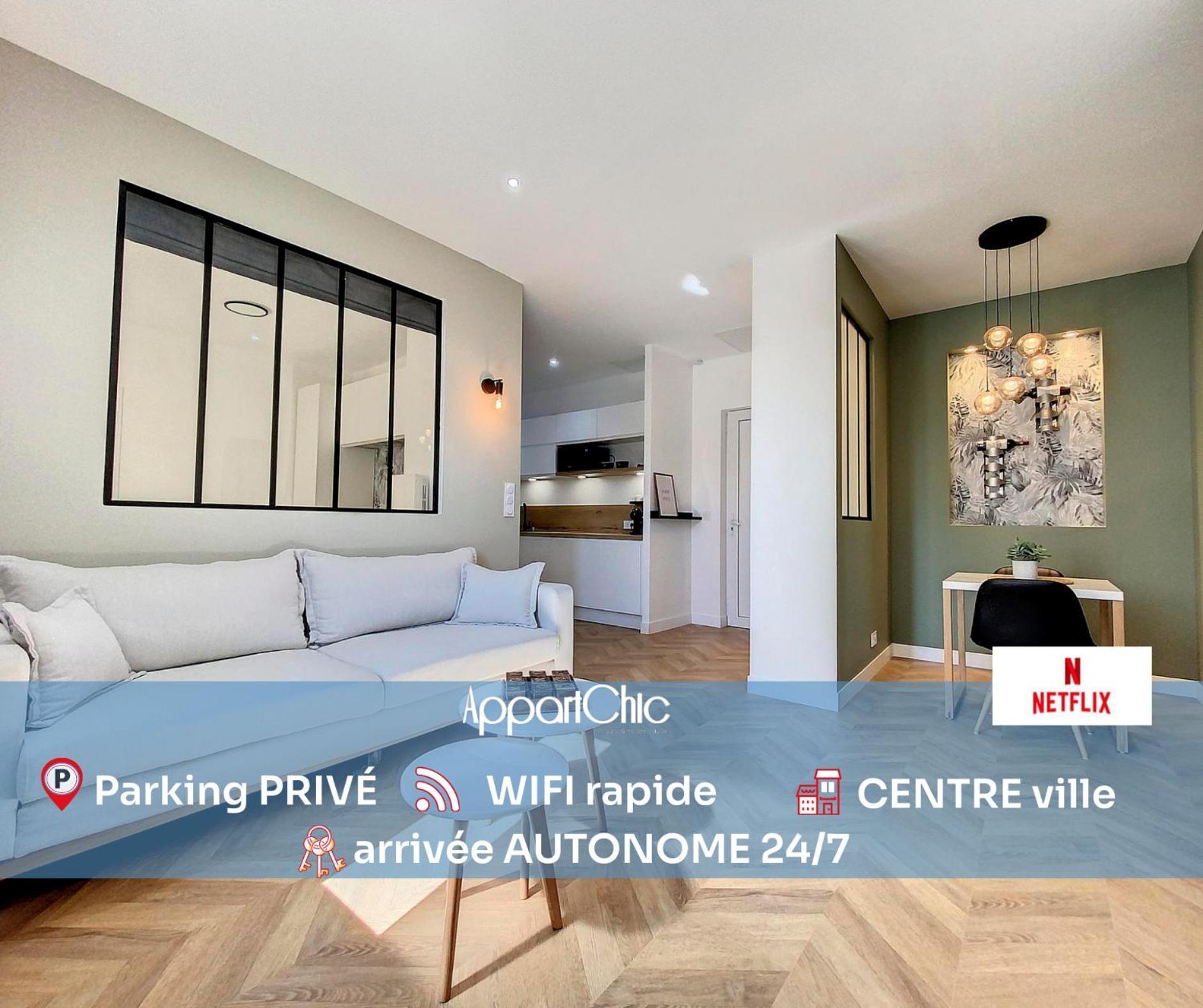 AppartChic - appartement standing - plein Centre&Parking privé Créon Exterior foto